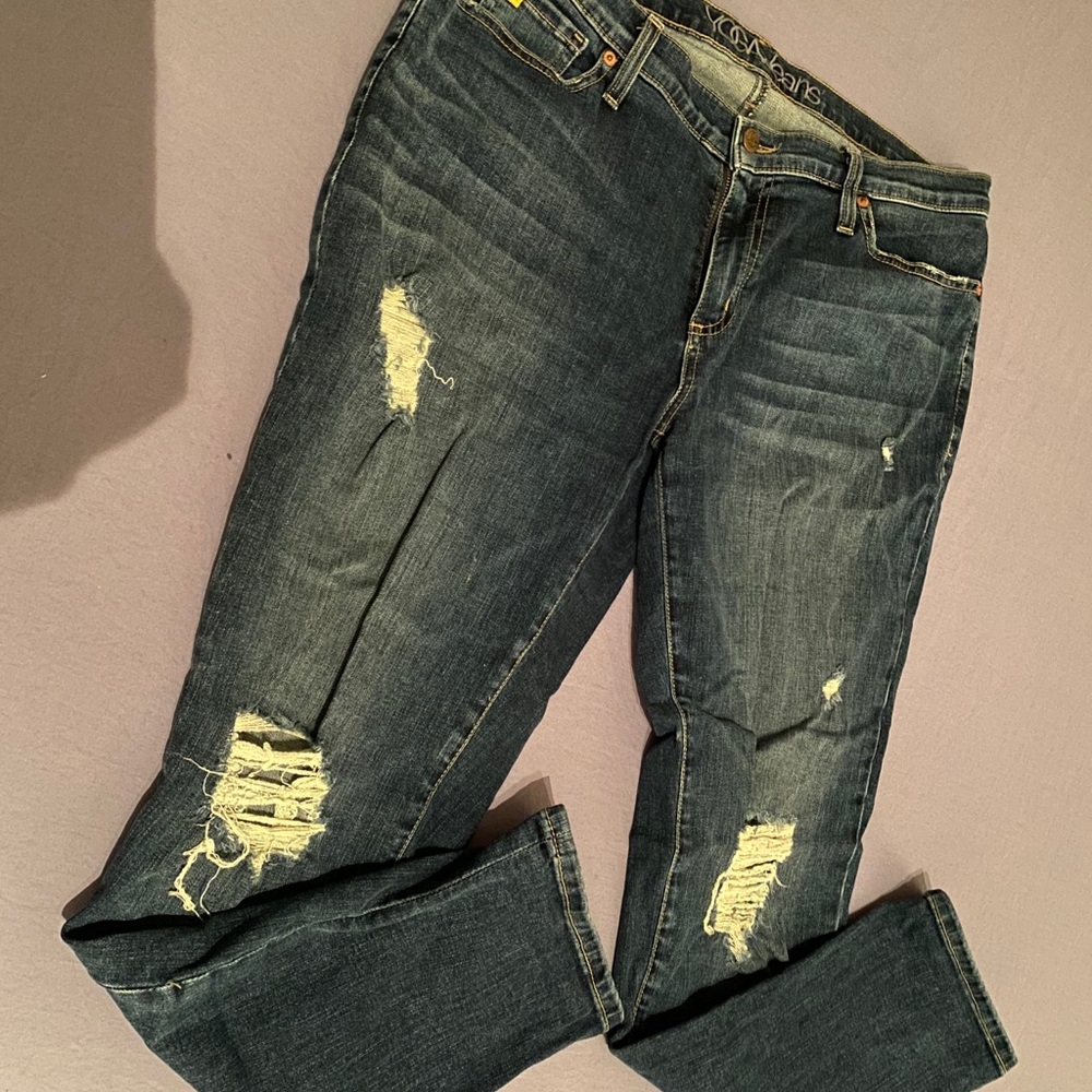 Yoga Jeans, mid-rise, ripped